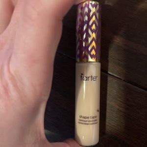 Shape tape concealer fair neutral